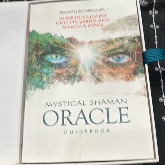 Mystical Shaman Oracle - Picture 2 of 8